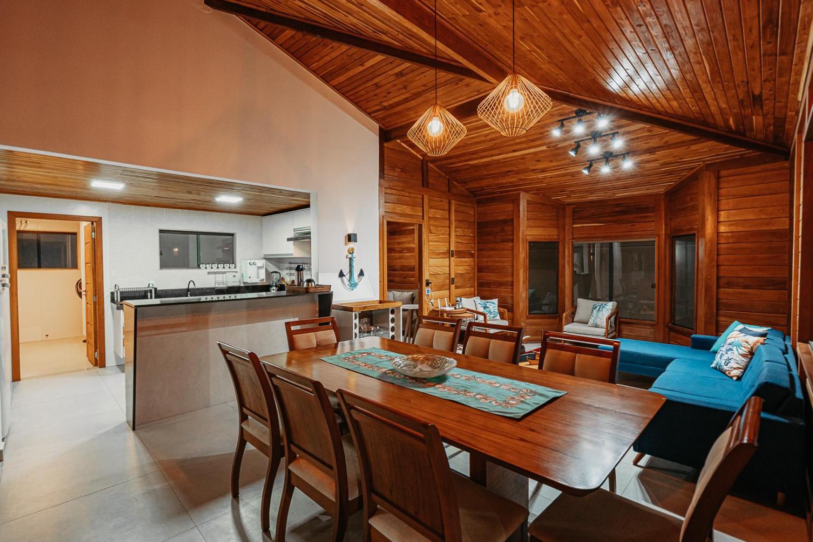 Casadecastelhanos: Beachfront Suites with Pool and Gourmet Kitchen Anchieta  Exterior photo